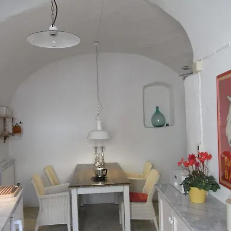 Casa Rosa * Cipressa